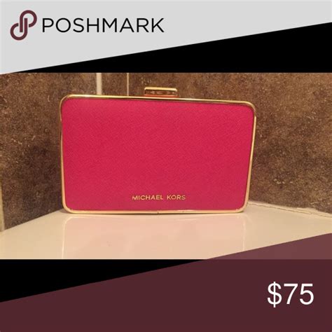 michael kors fuchsia clutch fufth